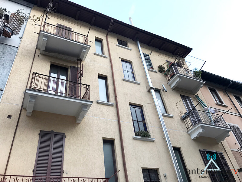 Antenna Centralizzata Sostituita In Una Palazzina A Milano 01