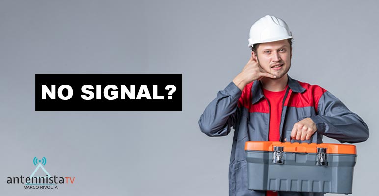 Digitale Terrestre Problemi Milano: antennista con mano a forma di telefono