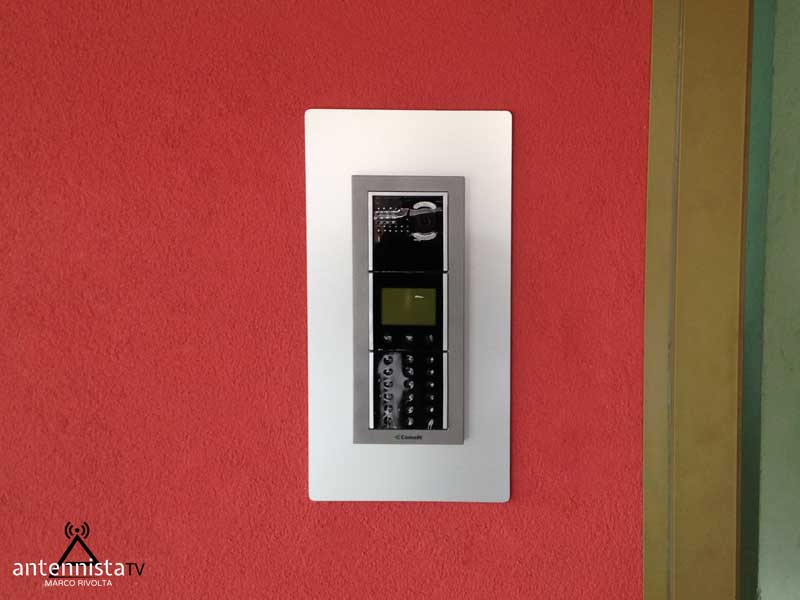 Nuovo Impianto Videocitofonico Condominio Cologno Monzese 15