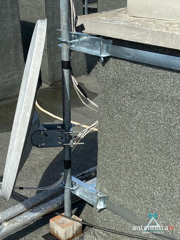 Problemi Antenna Tv Milano: dettaglio antenna danni luglio